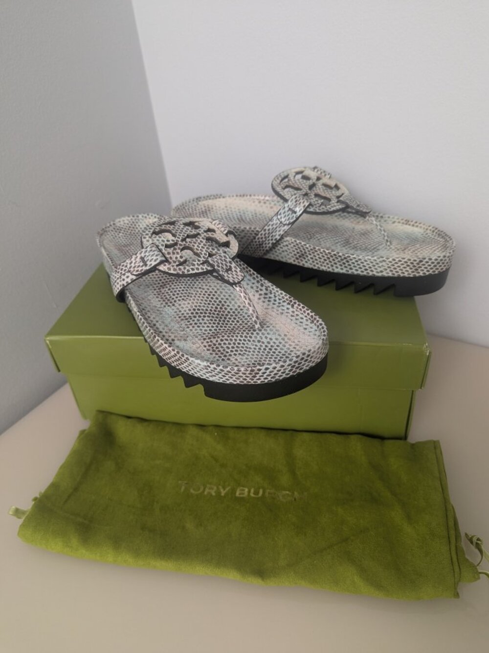 Tory Burch $258 Miller Cloud Lug Sandals Snake print - Picture 8 of 12
